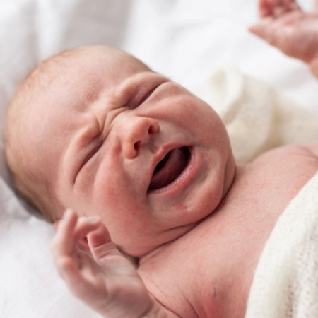 Pleurs de bébé - Laboratoires Gilbert
