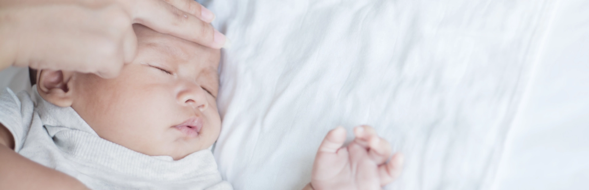 Fièvre bébé - Laboratoires Gilbert