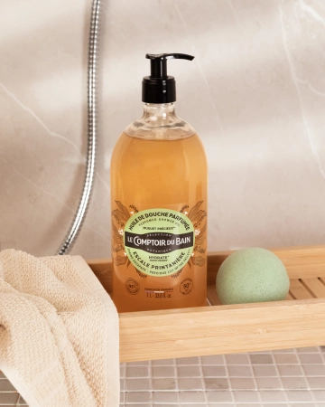 LCB-ambiance-884278-huile-douche-muguet-1E4A3868.jpg